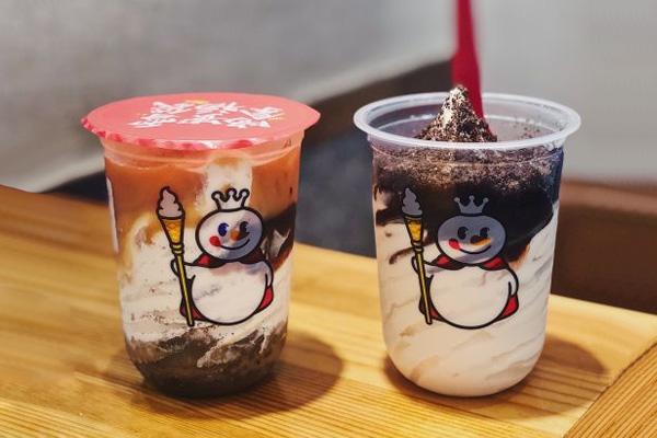 想加盟蜜雪冰城奶茶店该怎么做?满足条件完成流程就能开店(图3) 想加盟蜜雪冰城奶茶店该怎么做?满足条件完成流程就能开店(图3)