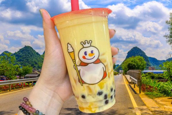 郑州蜜雪冰城店内哪一款饮品好喝?中小型代理费用分别需要多少钱(图3) 郑州蜜雪冰城店内哪一款饮品好喝?中小型代理费用分别需要多少钱(图3)